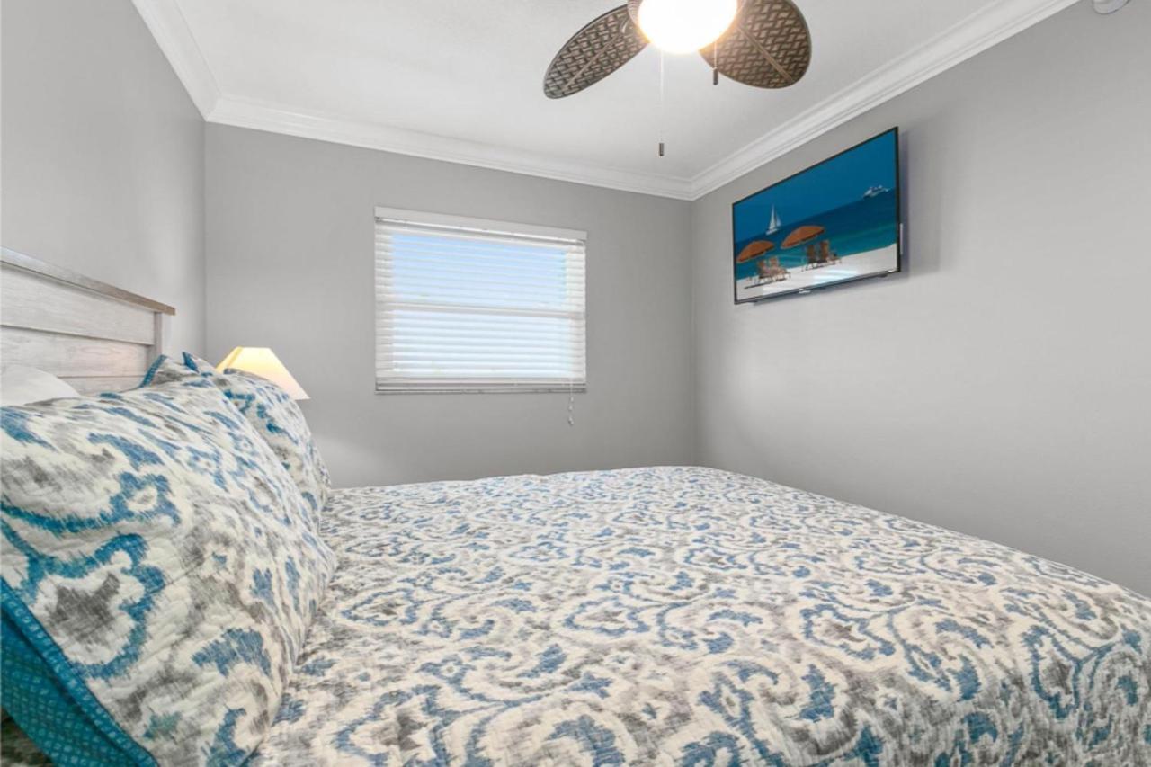 Gorgeous 3 Bedroom Condo In The Perfect Locationseaoats302 St. Pete Beach Exteriör bild