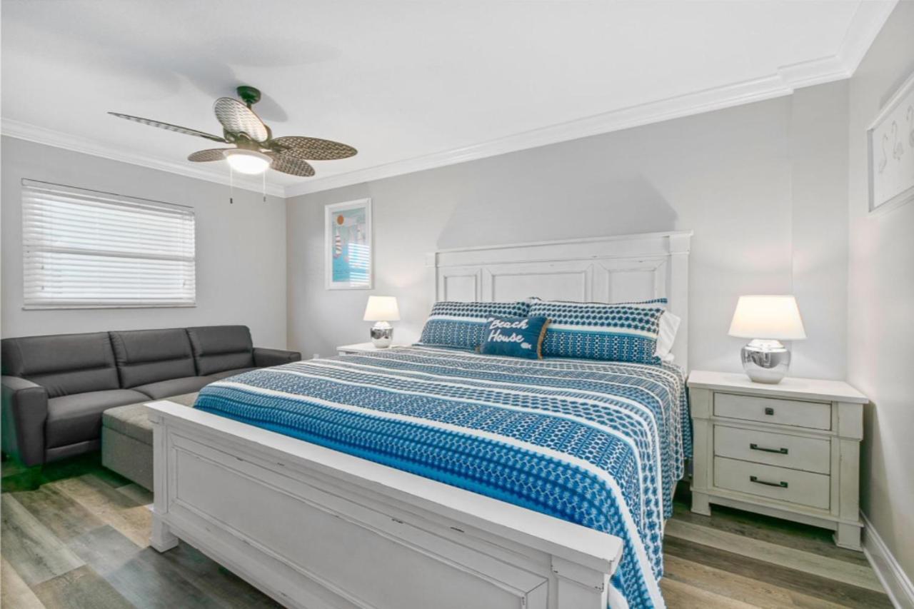 Gorgeous 3 Bedroom Condo In The Perfect Locationseaoats302 St. Pete Beach Exteriör bild