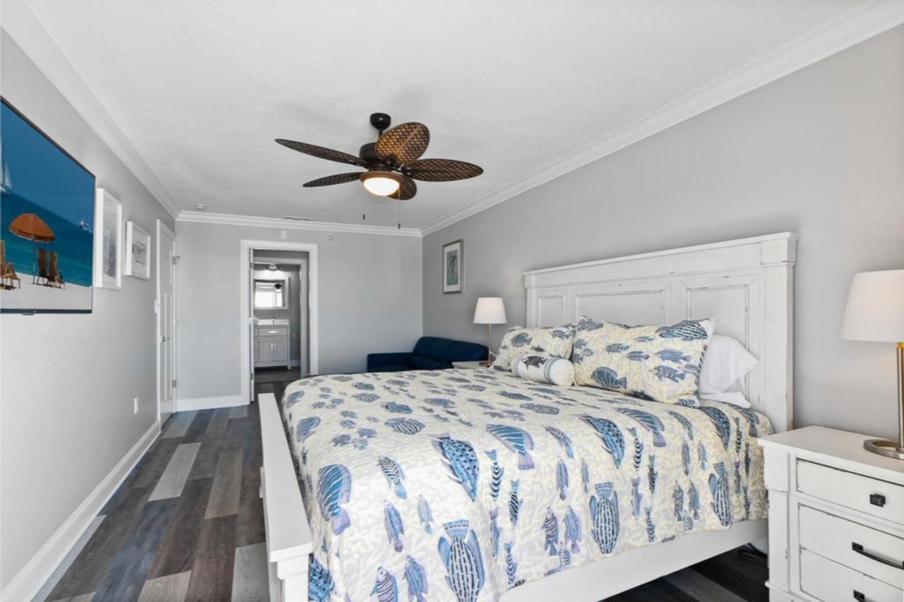 Gorgeous 3 Bedroom Condo In The Perfect Locationseaoats302 St. Pete Beach Exteriör bild